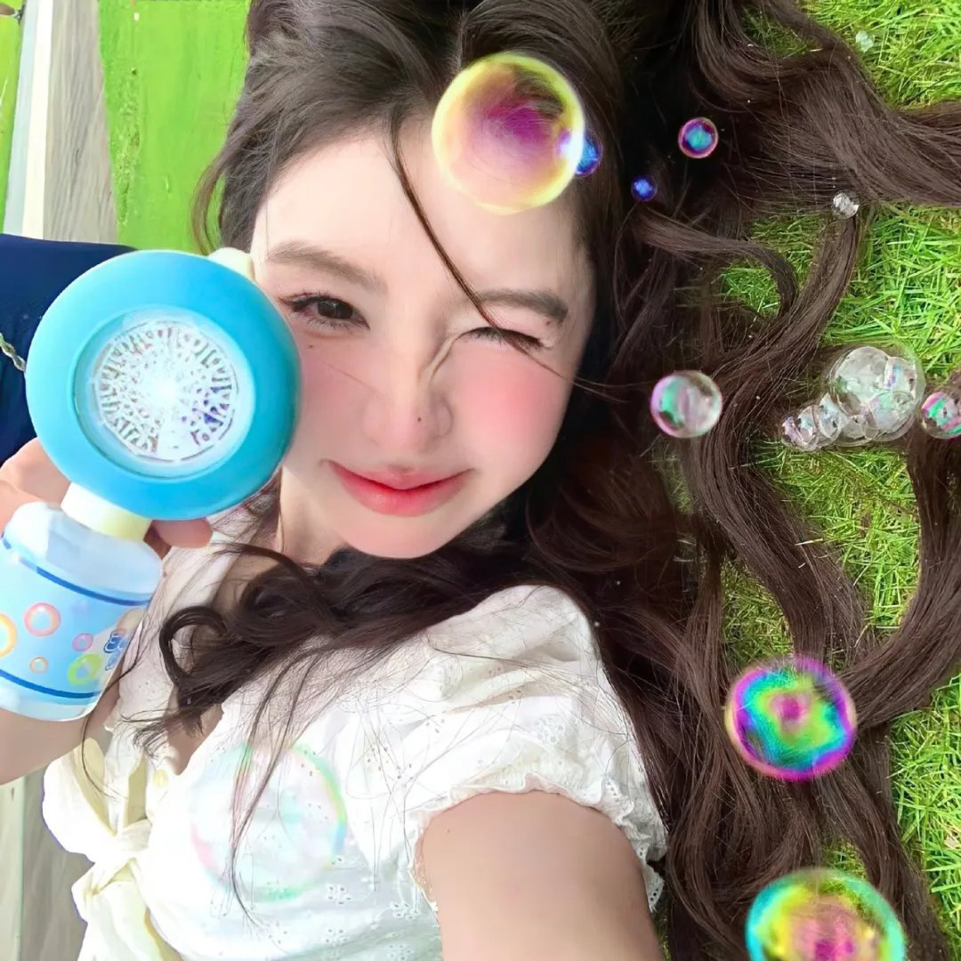 缠绕洞窟的野兽